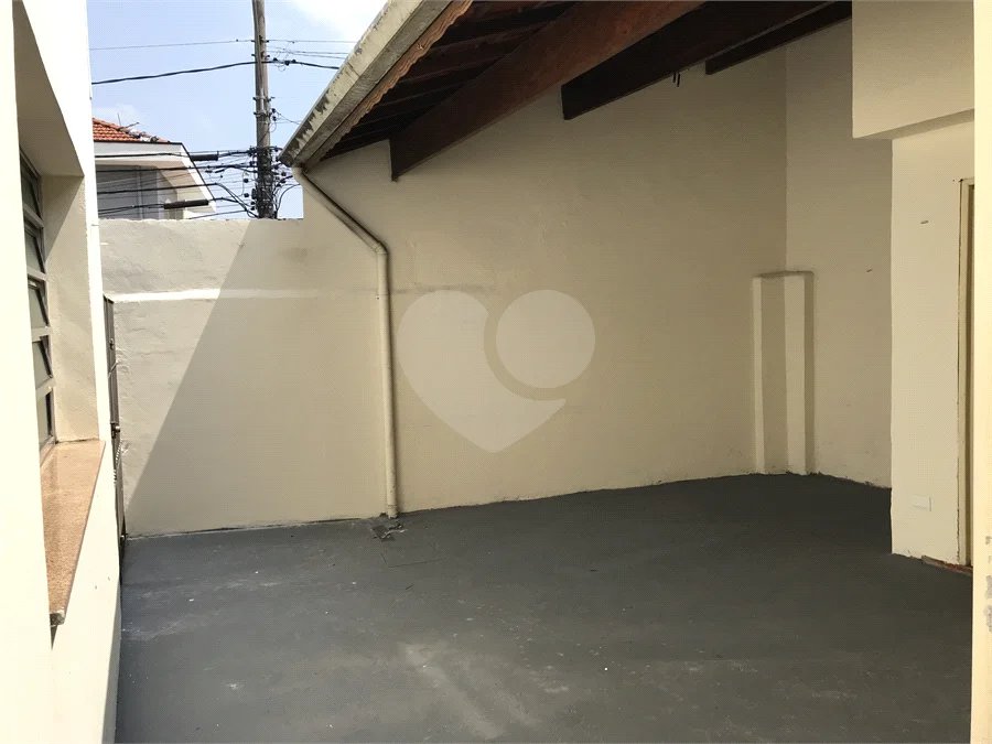 Sobrado à venda com 3 quartos em Vila Nivi, São Paulo, SP