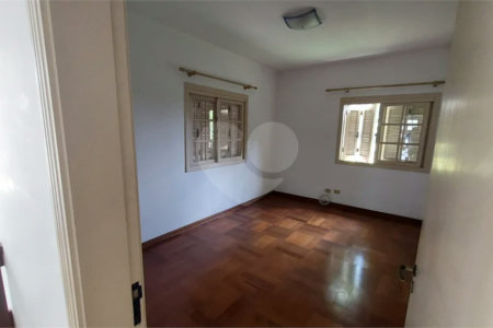 Casa para venda ou aluguel - Condomínio São Paulo II - Cotia.