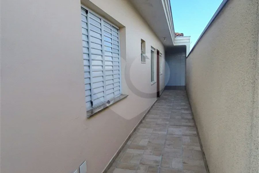 Casa térrea em Pirituba com 30 vagas!!!