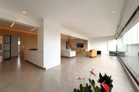 Apartamento para alugar com 2 suítes em Alto da Boa Vista, São Paulo, SP