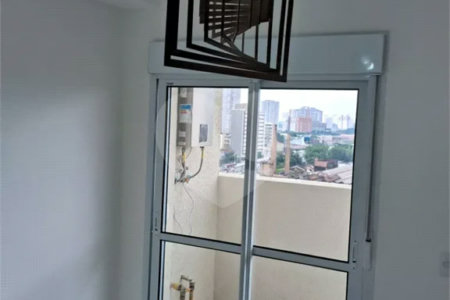Apartamento à venda com 34m² - Mooca.