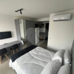 STUDIO 21,68M² TOTALMENE IMOBILIADO AO LADO DO SHOPPING IBIRAPUERA