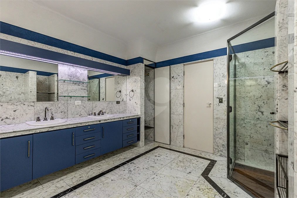 Casa Térrea à venda com 4 suítes em Brooklin Velho, São Paulo, SP