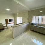 Casa térrea com piscina para venda no Residencial Arcoville