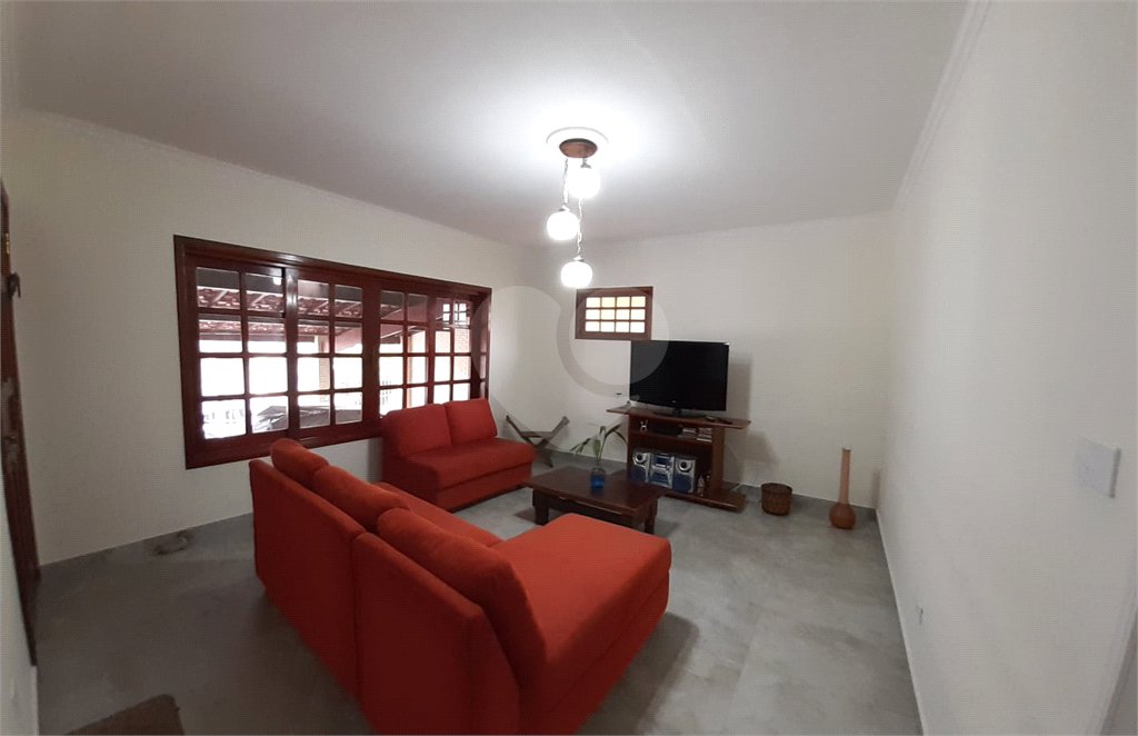 CASA A VENDA NO BAIRRO JARDIM ALVORADA COM 3 DORMITORIOS, 1 SUITE, 3 VAGAS, METRAGEM 250M², Sjc