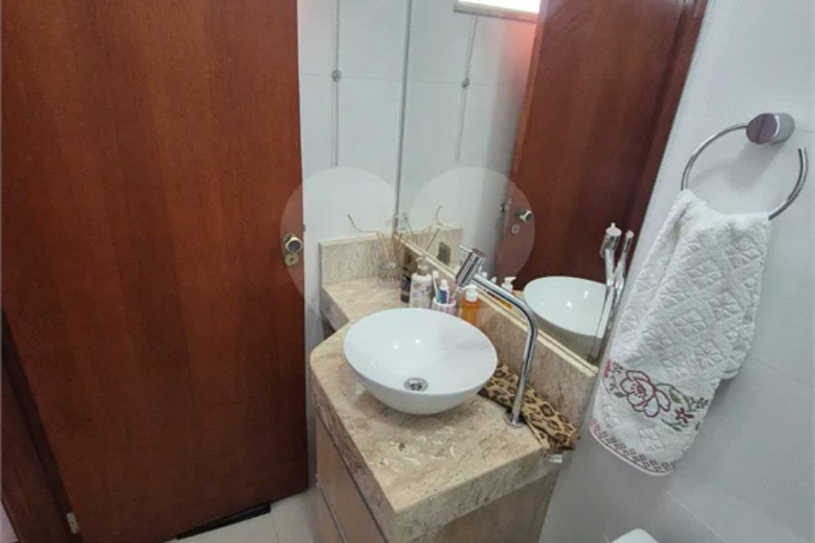 Casa à venda no bairro Maracanã, 3 quartos, 2 suítes em Piracicaba/SP.