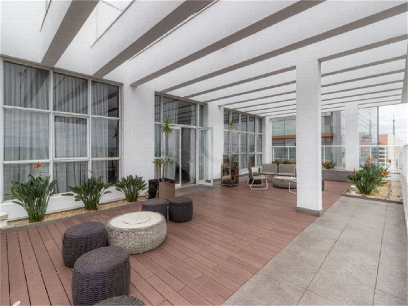 Excelente apartamento de 35m², mobiliado e com vaga, na Consolação