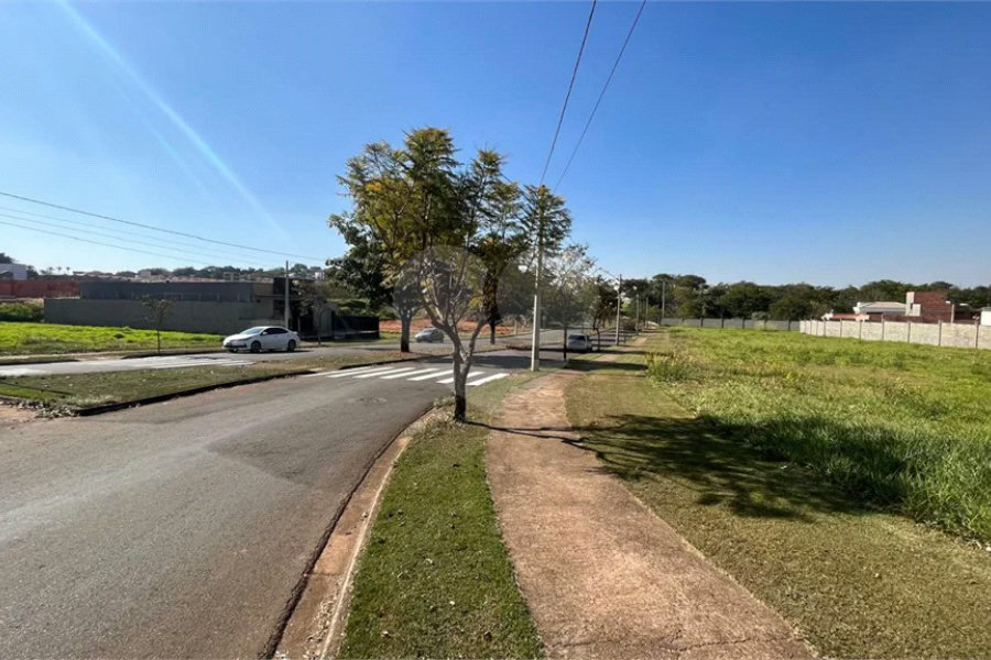 Terreno comercial disponível para venda Bairro Santa Rosa