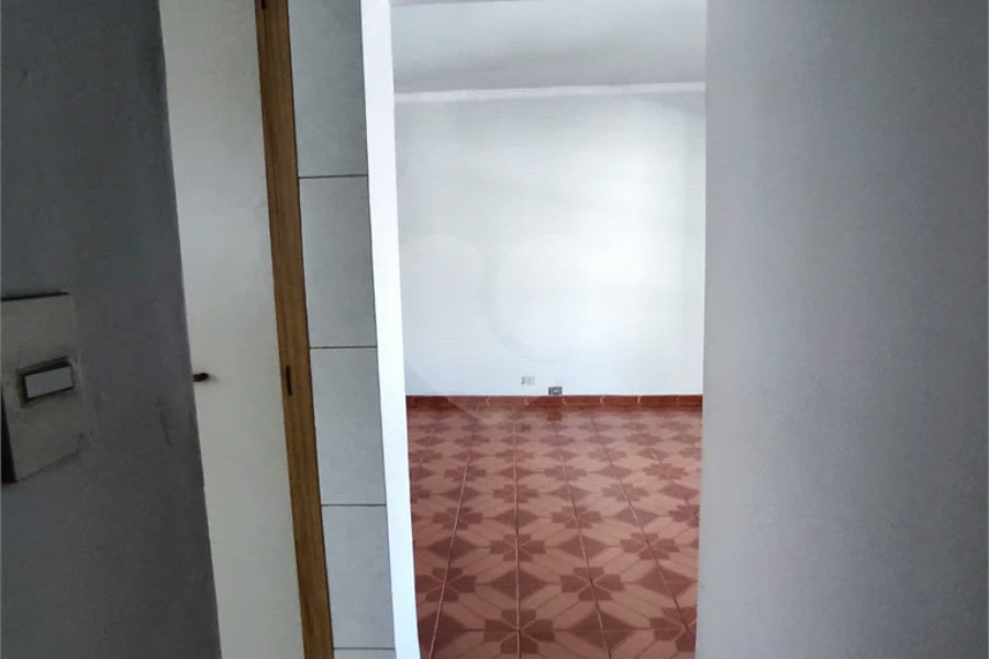 Apartamento à venda próximo ao Pastorinho - Zona Norte de SP | 2º andar, excelente localização!