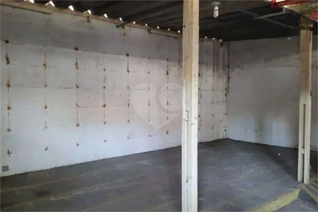 Galpão Comercial com 370m² para venda e locação na Vila Guarani – Excelente Oportunidade para Empresas