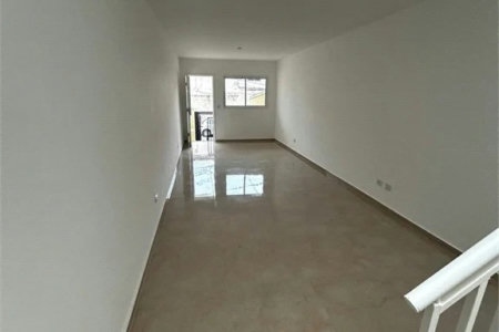 Sobrado à venda com 3 quartos, sendo 1 suíte,  em Butantã, São Paulo, SP