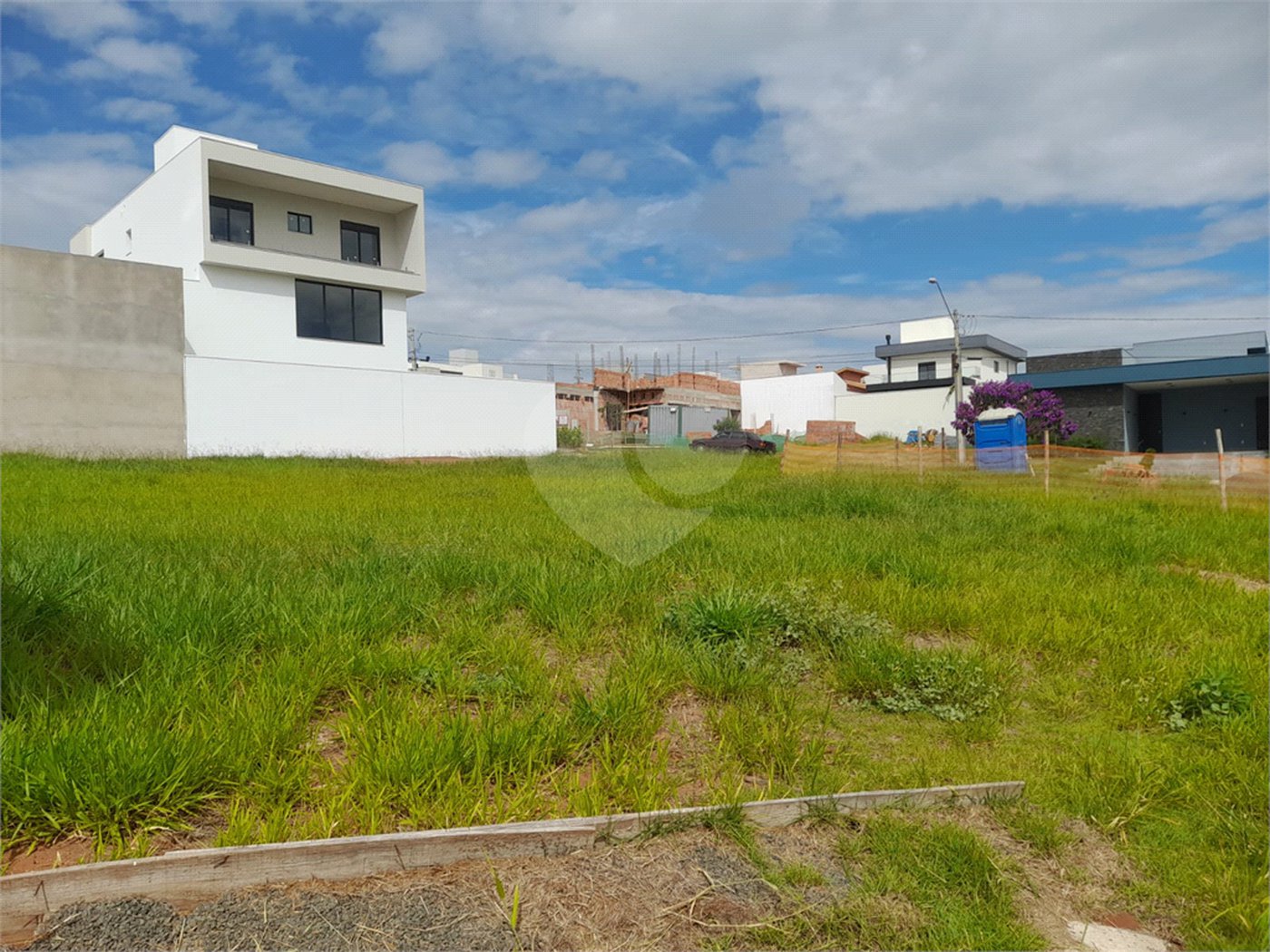 Terreno à Venda no Condomínio Faber IV – São Carlos/SP