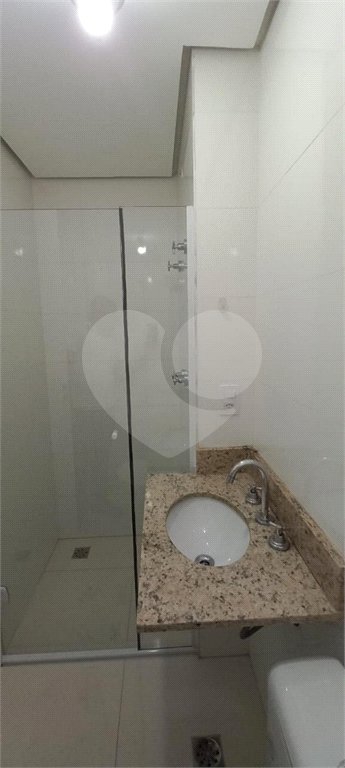 Apartamento com sacada - metrô Tucuruvi - NOVO