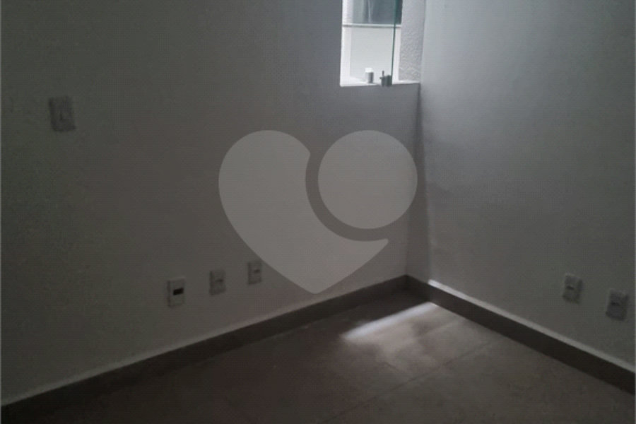 APTO COM 1 DORM NO TUCURUVI