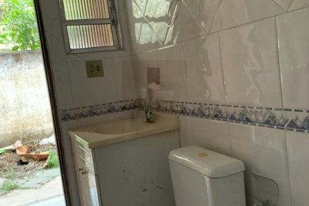 Casa Térrea à venda com 2 quartos 2 vagas em Vila Gomes a 100m da USP
