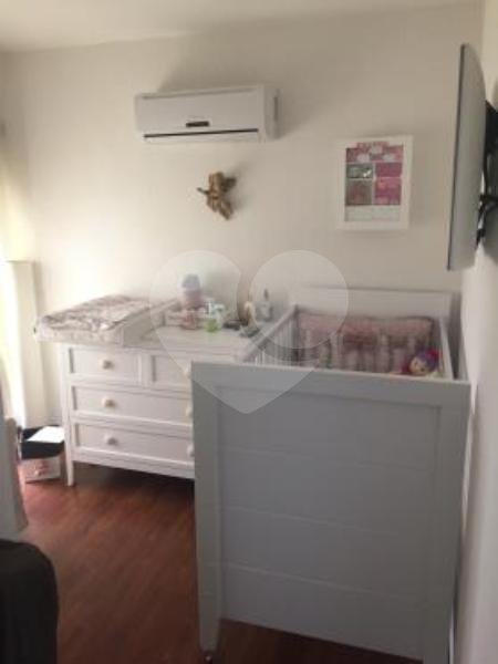 Apartamento duplex á venda