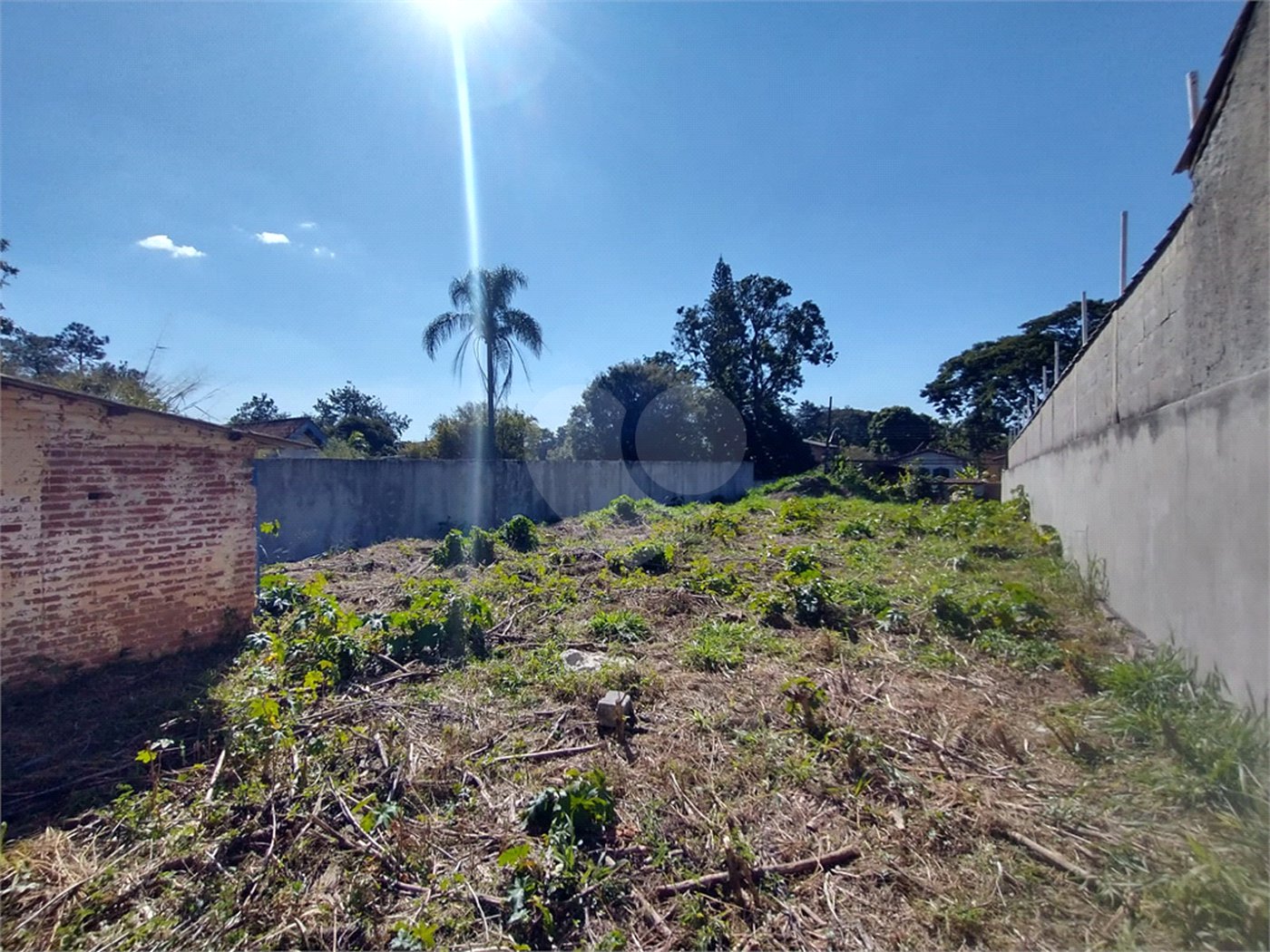 Terreno de 480m² a venda em Atibaia SP