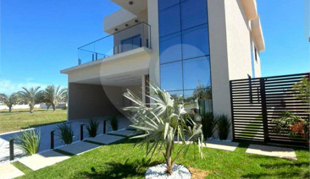 Casa à venda com 4 quartos, sendo 3 suítes,  em Ogiva, Cabo Frio, RJ