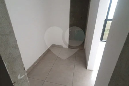Cobertura com 100m² , 2 dormitórios , sendo 1 suíte , 1 vaga , à venda no bairro Campestre em Santo André.
