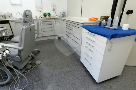 SALA/CONSULTÓRIO ODONTOLÓGICO Região da Paulista, 45m2.