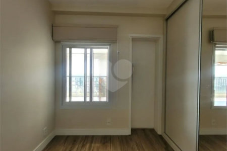 Apartamento à venda com 3 quartos, sendo 2 suítes, em Cambuci, São Paulo, SP