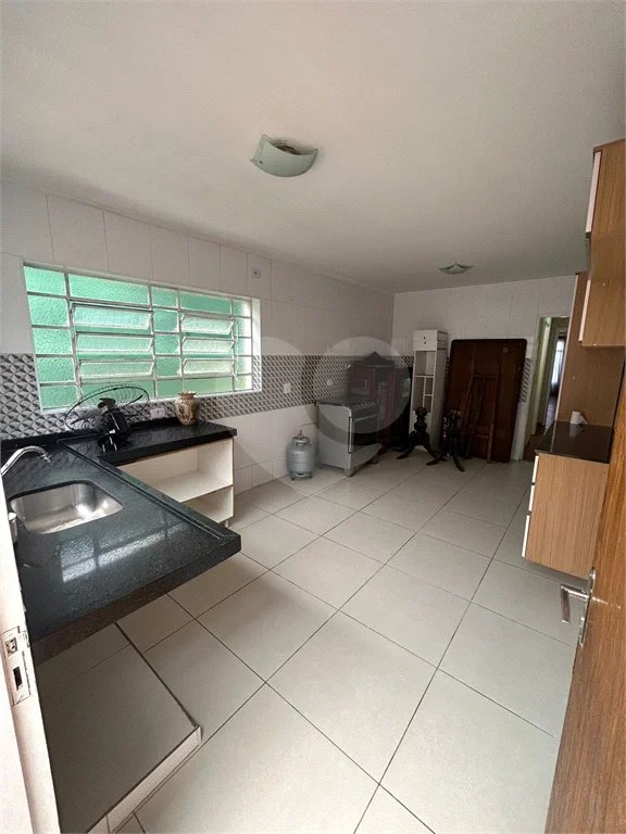 Sobrado em São Paulo com 140m², 4 dormitórios e 2 vagas de garagem