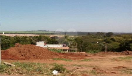 Terreno à venda em Jardim Medeiros, São Carlos, SP