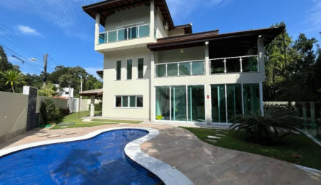Casa à venda com 5 quartos, sendo 1 suíte,  em Costa do Sol, Bertioga, SP