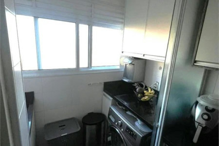Apartamento à venda com 3 quartos, sendo 1 suíte,  em Super Quadra Morumbi, São Paulo, SP