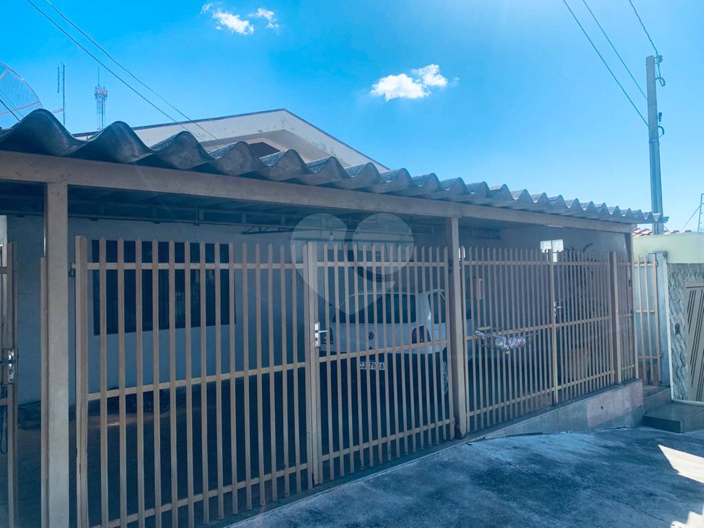 CASA TERREA NO JARDIM TANGARA