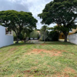 Terreno em condomínio fechado com 512 metros