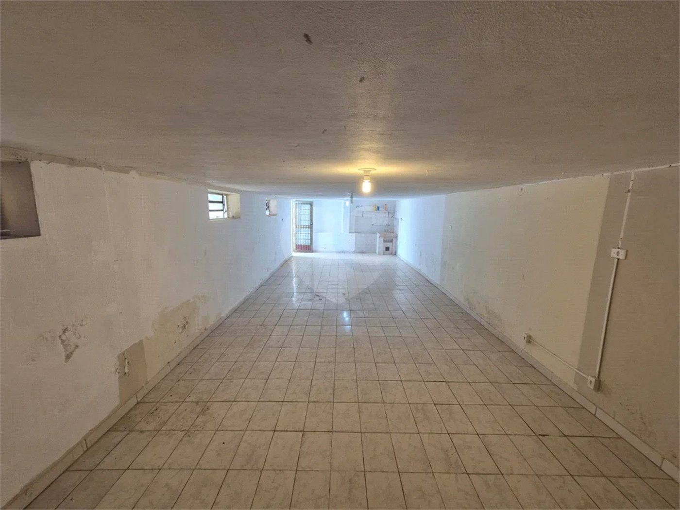 Dois imóveis em um terreno de 300 m² (12 x 25) - Com acesso independente