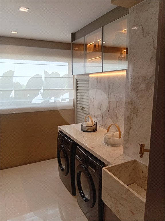 Soleil by Boca do Lobo: Apartamento de 246m² com 4 Suítes e 4 Vagas na Chácara Klabin ALTO PADRÃO