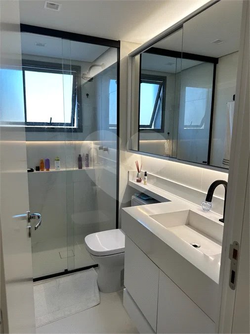 Apartamento de alto padrão com 108 m², 3 dormitórios, 1 suíte, varanda gourmet, planejados, lazer completo e próximo ao Metrô Alto do Ipiranga.