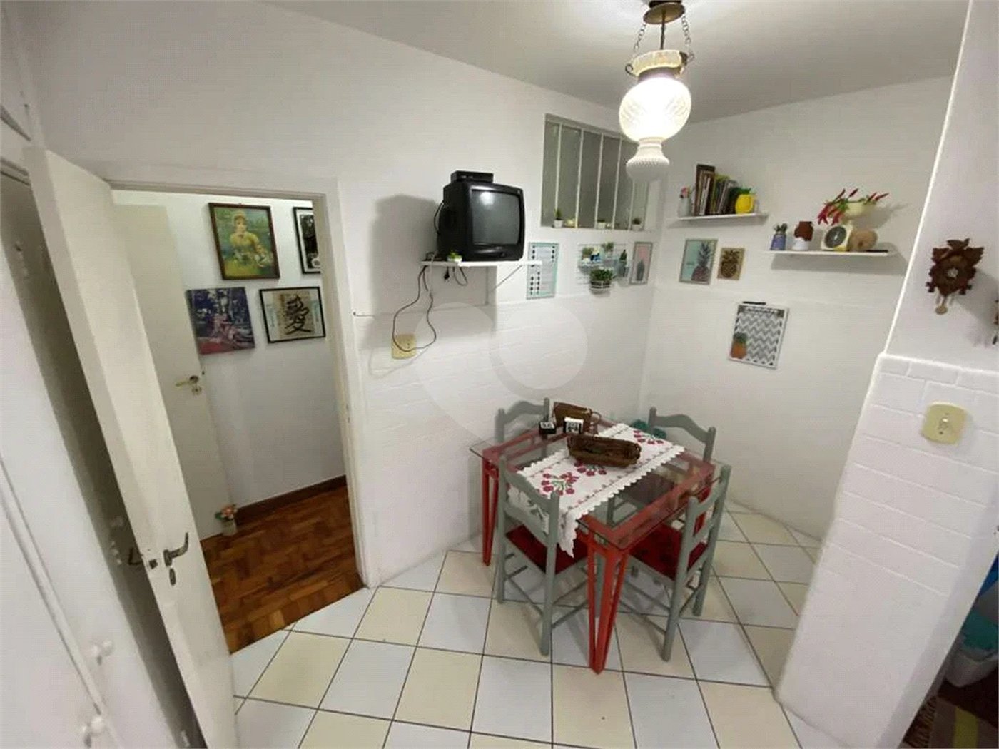 Excelente Apto na Bela Vista c/135m2 úteis - 2 Quartos/2 Banheiros/sem vaga