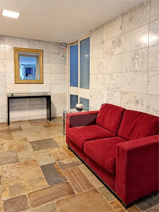 Perdizes: 62 m², vaga e uma localização que facilita a vida