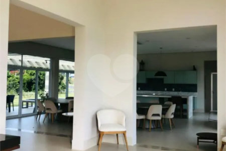 Indaiatuba - Villa dos Pinheiros - terreno com 680,37 ms - R$ 1.490.000,00 - condominio - R$ 1.450,00 - iptu - R4 520,00 - Com segurança inteligente, fiação e internet por fibra ótica subterrâneas, gás encanado e uma exuberante área verde preservada com nascentes naturais, Salão de festas, lounge