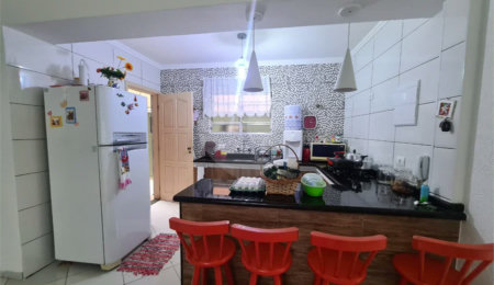Casa à venda com 3 suítes em Maitinga, Bertioga, SP