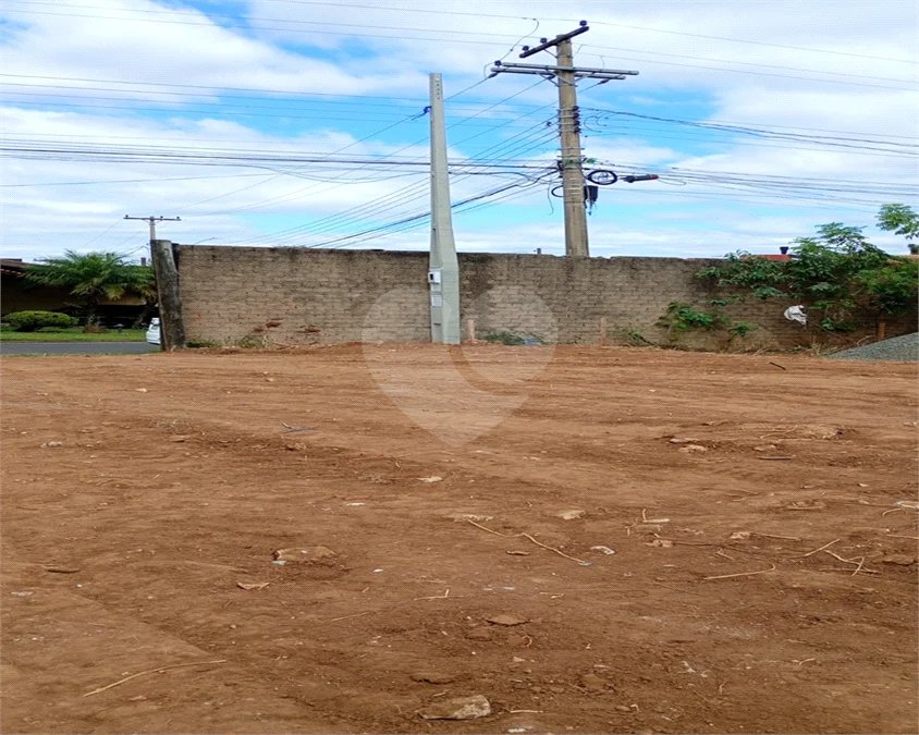 Terreno 300m² Parque Ferh