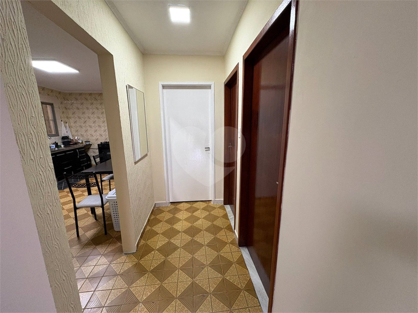 Oportunidade Casa Terrea e Ampla com 173 m² e Quintal e Área Gourmet JARDIM ARICANDUVA