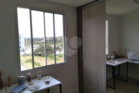 Apartamento à venda com 2 quartos no condomínio Pitangueiras, Hortolândia - SP