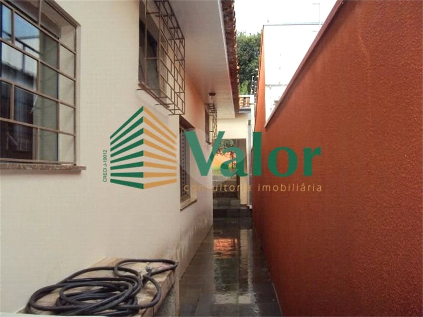 Casa térrea a venda