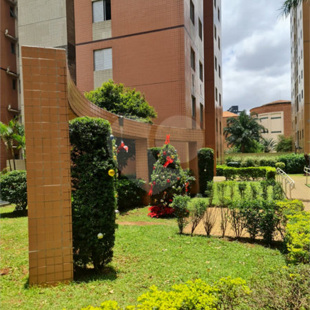 Apartamento à venda com 65m² -Cambuci