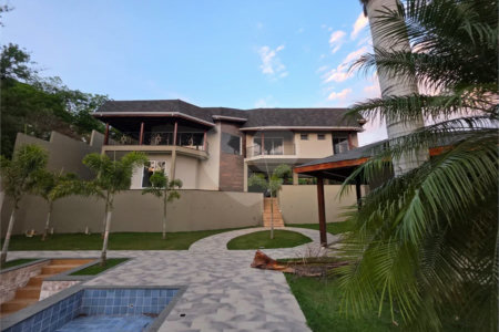 Casa à venda com 4 suítes no condomínio Residencial Jardim Primavera, Louveira - SP
