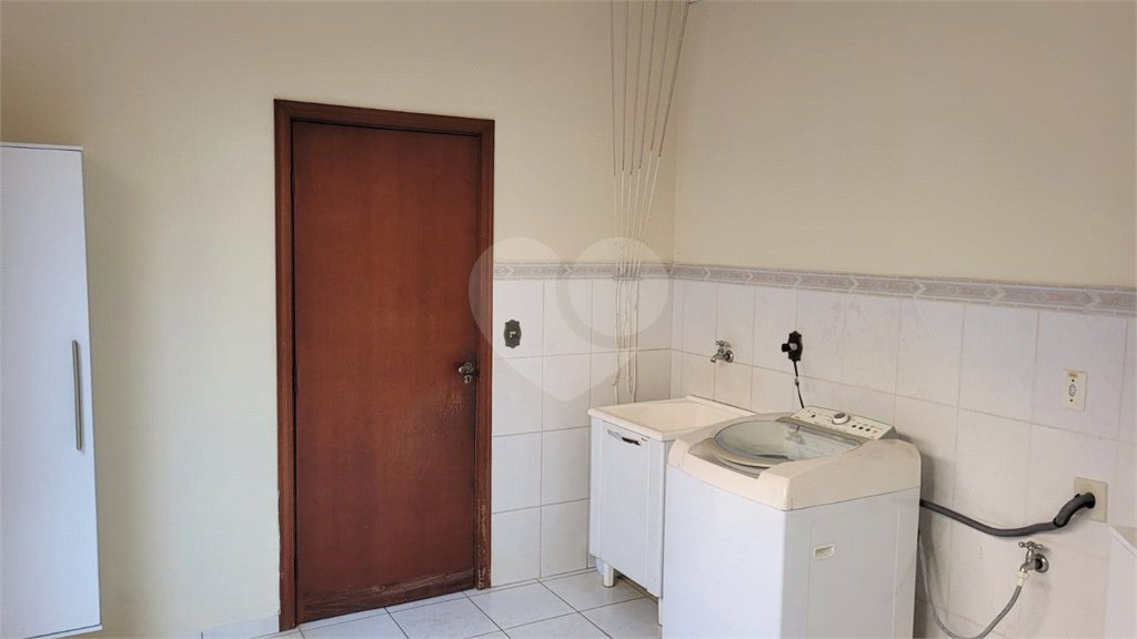 Casa em Condomínio, no Parque Sabará