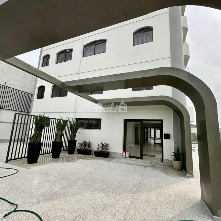 Apartamento à venda ou para alugar com 4 quartos, sendo 3 suítes, no Centro, Atibaia, SP