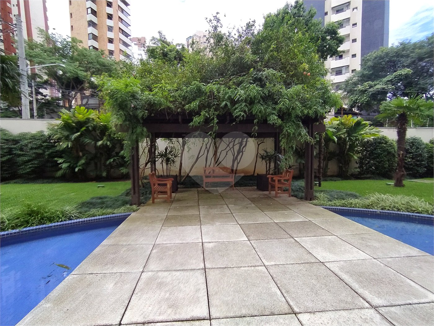 Apartamento de 145m2 com varanda gourmet 3 dormitórios e 2 vagas à venda na Chácara Klabin