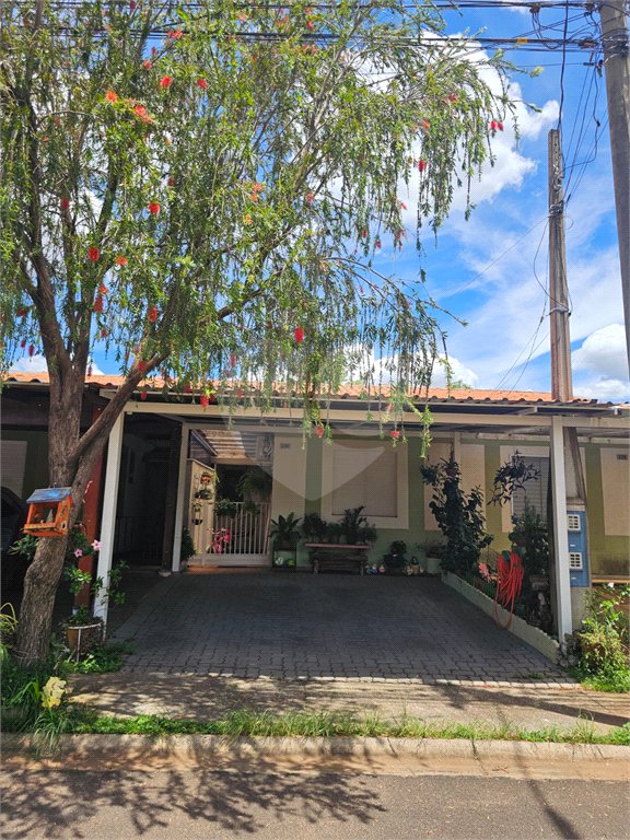 Casa a Venda Moradas II