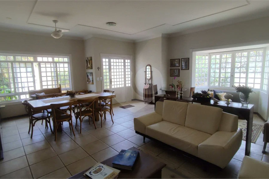 Vende-se Bela Casa no Bairro Santa Cecília - Piracicaba-SP