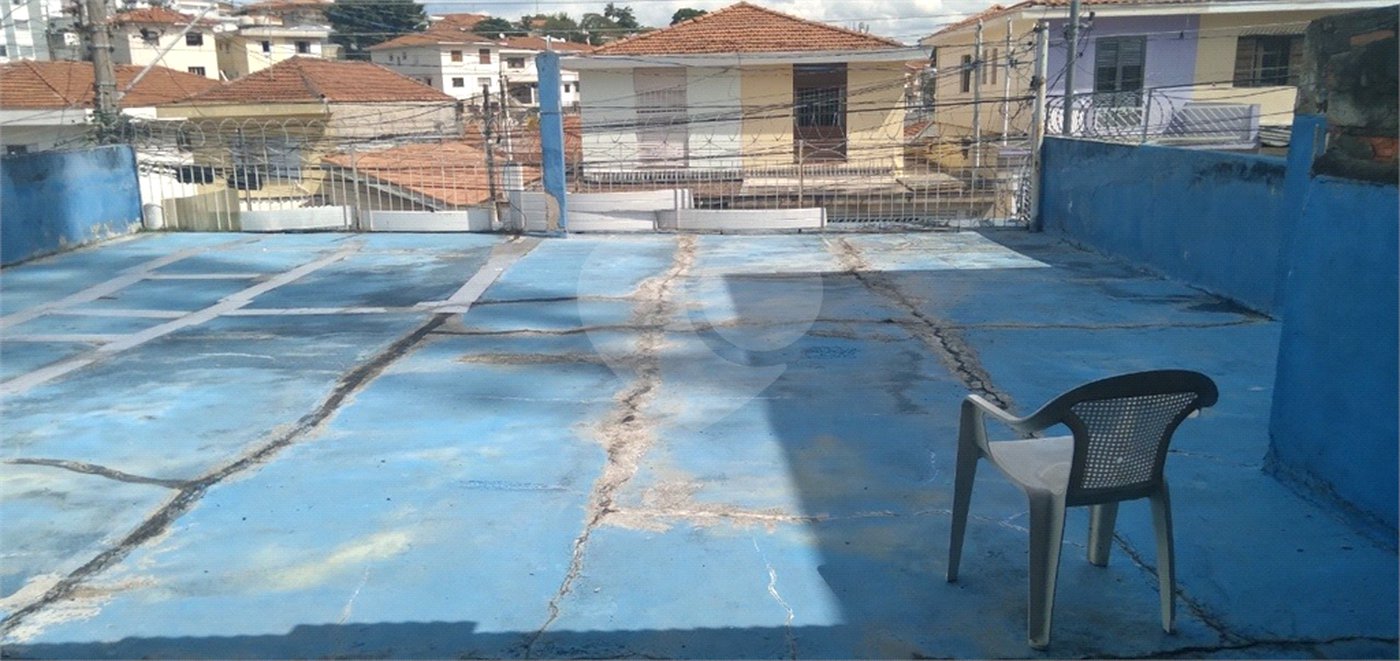 Casa com 272m² de área construída , 2 dormitórios , 1 vaga , à venda no Jabaquara.